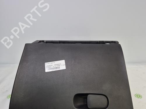 Guantera CITROËN C3 III (SX) 1.2 PureTech 82 (83 hp) 31151441