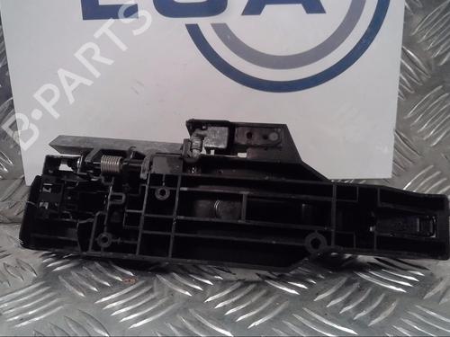 Used Rear left exterior door handle RENAULT KADJAR (HA_, HL_) 1.5 BLUE dCi 115 (HLA6) (116 hp) 13864471