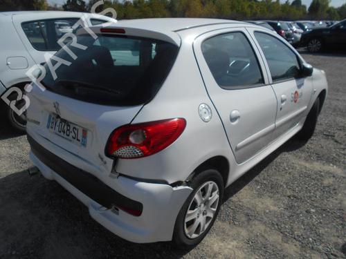 Right mirror PEUGEOT 206+ (2L_, 2M_) 1.4 i | BP13840972C27