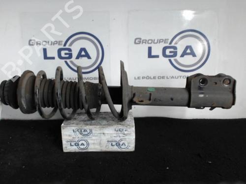 Used Left front shock absorber TOYOTA YARIS (_P9_) 1.4 D-4D (NLP90_, NLP90R) (90 hp) 13870739