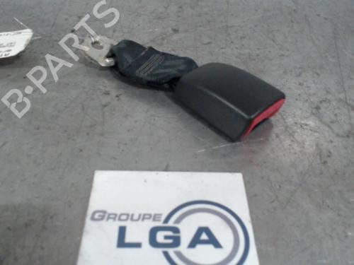 Engate do cinto Engate do cinto PEUGEOT 107 (PM_, PN_) 1.0 (68 hp) 14548697 14548697