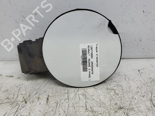 fuel-flap-renault-megane-iii-hatchback-bz01_-b3_-2008-37500750 main image