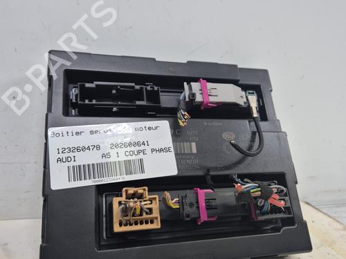 Used Fuse box Fuse box AUDI A5 (8T3) 2.7 TDI (190 hp) 33443934 33443934