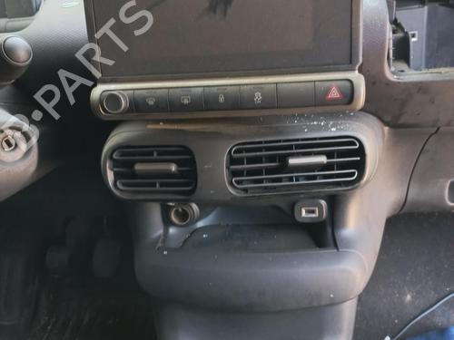 Front right lock CITROËN C4 CACTUS 1.2 VTi 82 | BP20508712C97 