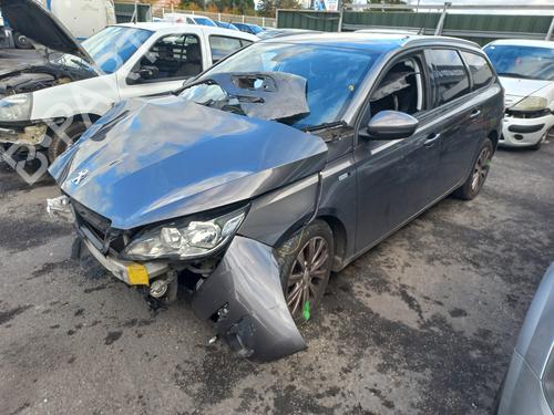 Brugte PEUGEOT 308 SW II (LC_, LJ_, LR_, LX_, L4_) 1.6 BlueHDi 120 (120 hp) 4482994