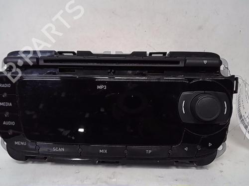 Used Radio SEAT IBIZA IV (6J5, 6P1) 1.2 TDI (75 hp) 13845803