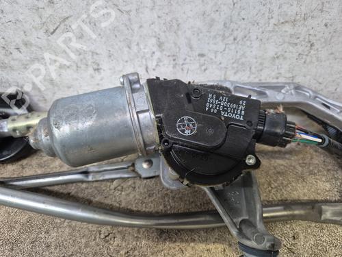 Viskermotor vindrute TOYOTA AURIS (_E18_) 1.8 Hybrid (ZWE186_, ZWE186R) | BP29985287M29