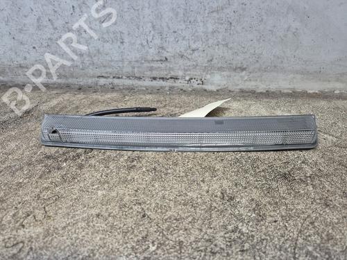 Używane Trzecie światło stopu PEUGEOT 208 II (UB_, UP_, UW_, UJ_) 1.2 PureTech 75 (75 hp) 29985383