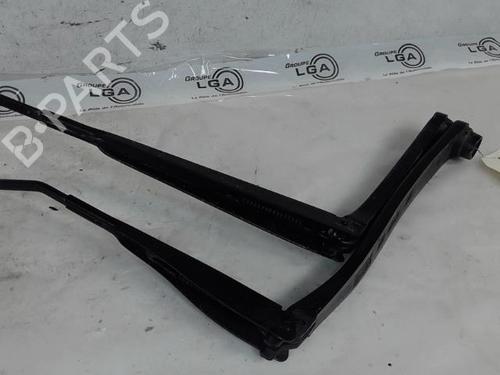 Front windshield wiper arm NISSAN JUKE (F15) 1.6 | BP18018783C143 