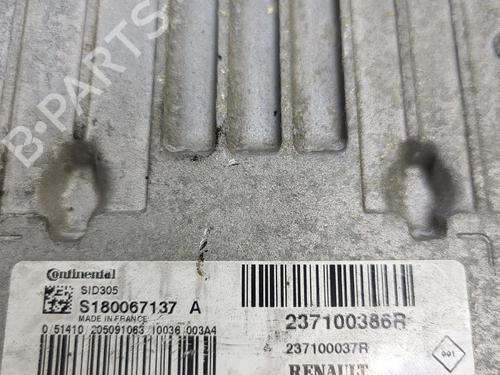 engine-control-unit-ecu-renault-megane-iii-hatchback-bz01_-b3_-2008-36834404 main image