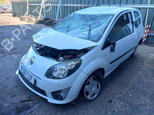 Engine control unit (ECU) RENAULT TWINGO II (CN0_) | BP30556246M57