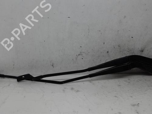 Used Front windshield wiper arm RENAULT TRAFIC III Van (FG_) 1.6 dCi 125 (FGMH) (125 hp) 14922152