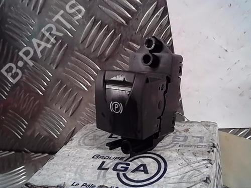 Used Switch RENAULT SCÉNIC III (JZ0/1_) 1.5 dCi (110 hp) 13861804