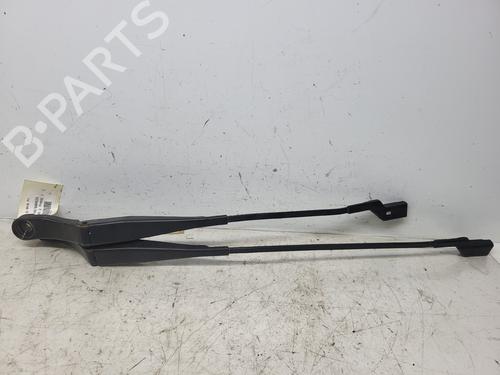Used Front windshield wiper arm Front windshield wiper arm PEUGEOT 308 II (LB_, LP_, LW_, LH_, L3_) 1.6 BlueHDi 120 (120 hp) 36310196 36310196