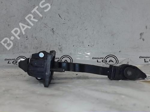 Used Hinge/Door check strap PEUGEOT 5008 II (MC_, MJ_, MR_, M4_) 1.6 THP 165 (M45GZW, M45GYW, M45GYV) (165 hp) 17906522