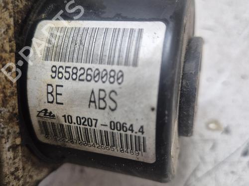 ABS Bremseaggregat ABS Bremseaggregat 39110581 39110581