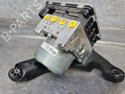 Used ABS pump BMW 1 (F40) 118 d (150 hp) 30651712