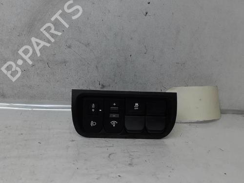 Used Headlight switch KIA RIO III (UB) 1.4 CRDi (90 hp) 15351319