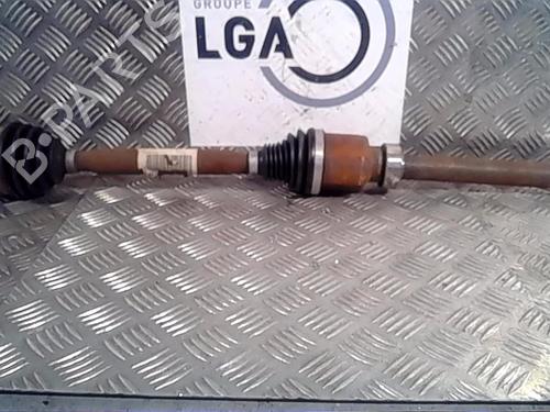 Used Right front driveshaft RENAULT MEGANE IV Hatchback (B9A/M/N_) [2015-2025]  13855961