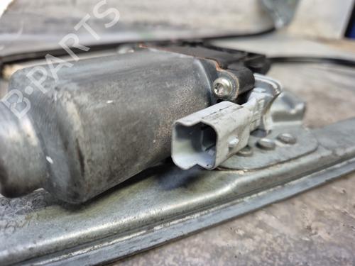 Front right window mechanism PEUGEOT 1007 (KM_) 1.4 HDi | BP30139837C23