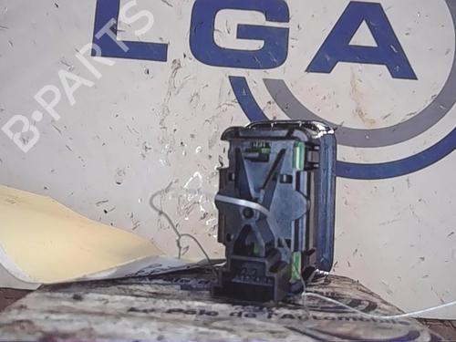 Right rear window switch MERCEDES-BENZ C-CLASS (W204)  | BP13860635I28 