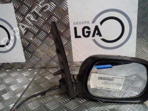 Used Right mirror TOYOTA AVENSIS VERSO (_M2_) 2.0 D (CLM20_, CLM20R) (116 hp) 13865420