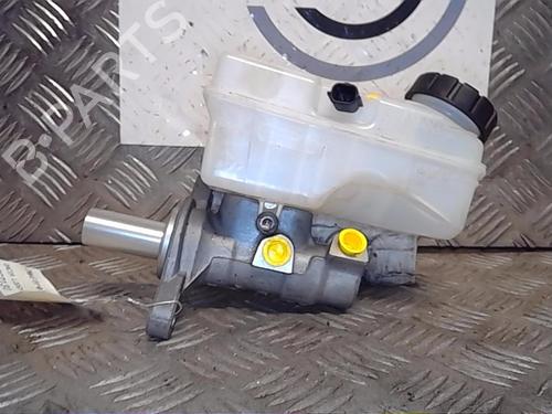 Used Brake master cylinder DACIA LODGY (JS_) 1.3 TCe 130 (JSNE) (131 hp) 14522459