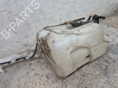 Windscreen washer tank FORD FIESTA V (JH_, JD_) 1.4 TDCi | BP30798073C113 