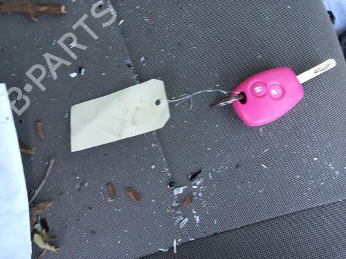 Engine control unit (ECU) RENAULT TWINGO II (CN0_) | BP30556246M57