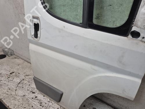 Right front door PEUGEOT BOXER Van 2.2 HDi 130 | BP30332301C3