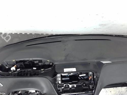 Dashboard PEUGEOT 208 I (CA_, CC_) 1.2 VTI 82 | BP20141220C46 
