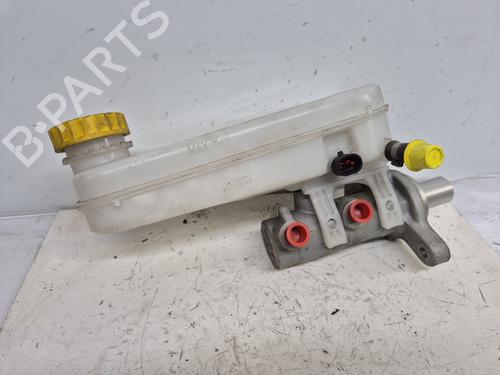Used Brake master cylinder Brake master cylinder PEUGEOT BOXER Van 2.2 HDi 150 (150 hp) 33210821 33210821