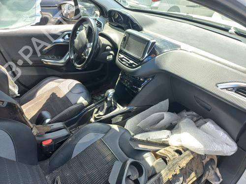 Right front fenders PEUGEOT 2008 I (CU_) 1.2 THP 110 / PureTech 110 | BP32290932C42