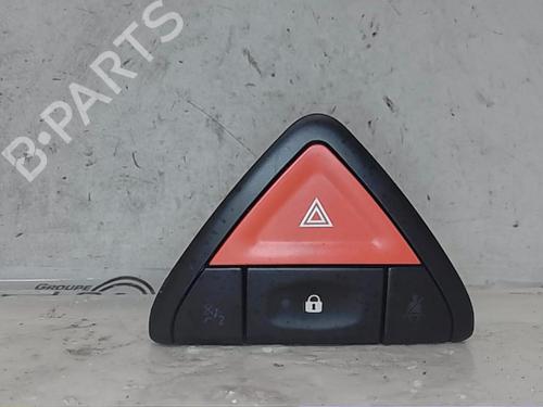 Used Warning switch RENAULT KOLEOS I (HY_) 2.0 dCi 4x4 (HY0K) (150 hp) 18203496