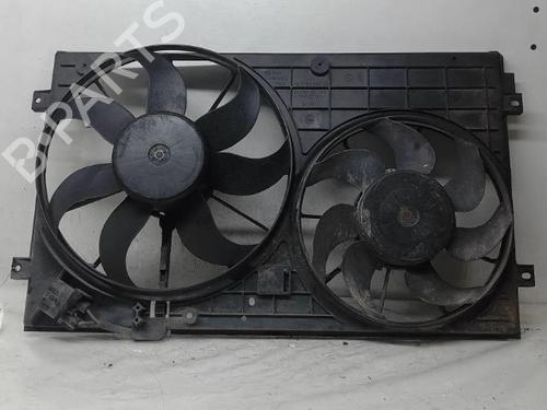Koelventilatormotor AUDI A3 Convertible (8P7) 1.9 TDI (105 hp) 17232786