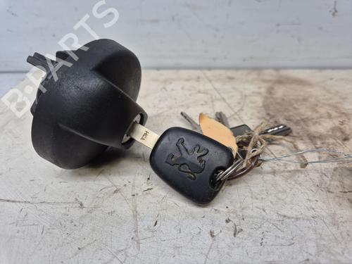 fuel-cap-peugeot-307-3ac-2000-2001-2002-2003-2004-2005-2006-2007-2008-2009-2010-2011-2012-32292033 main image