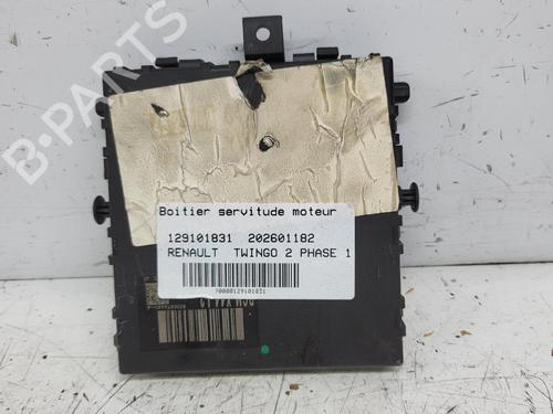 Used Fuse box Fuse box 37500789 37500789