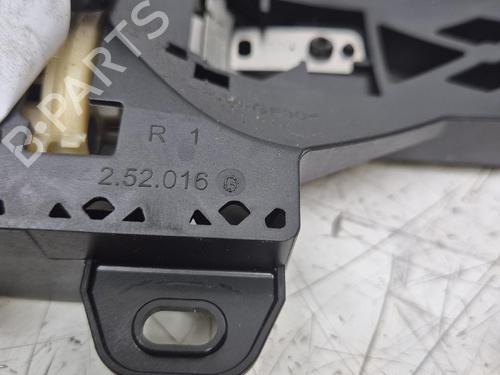 front-right-exterior-door-handle-renault-espace-v-jr_-2015-2016-2017-2018-2019-2020-2021-2022-2023-33835084 main image