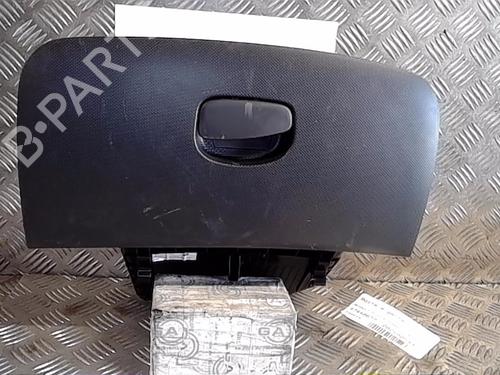 Used Glove box RENAULT CLIO IV (BH_) 0.9 TCe 90 (BHNF, BHMA, BHMH, BHJK, BHJR) (90 hp) 13854432