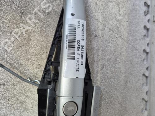 Used Front left exterior door handle OPEL CORSA E (X15) 1.4 (08, 68) (90 hp) 24600485