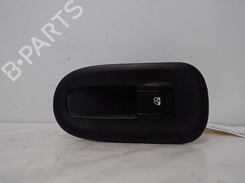 Used Right front window switch NISSAN NV400 Van (X62, X62B) dCi 130 (130 hp) 13849659