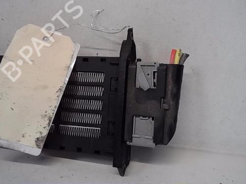 Used Electronic module RENAULT MEGANE III Hatchback (BZ0/1_, B3_) 1.5 dCi (106 hp) 14562340