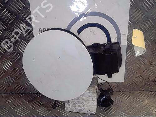Used Fuel flap RENAULT CLIO V (B7_) 1.0 TCe 100 (B7MT) (101 hp) 13857030