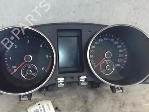 Instrument cluster VW GOLF VI (5K1)  | BP18315526C47 