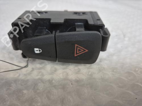 Used Warning switch DACIA SANDERO II TCe 90 (B8M1, B8MA, B8AC) (90 hp) 25479756