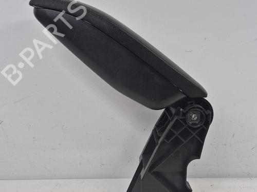 Used Armrest / Center console Armrest / Center console 37149978 37149978