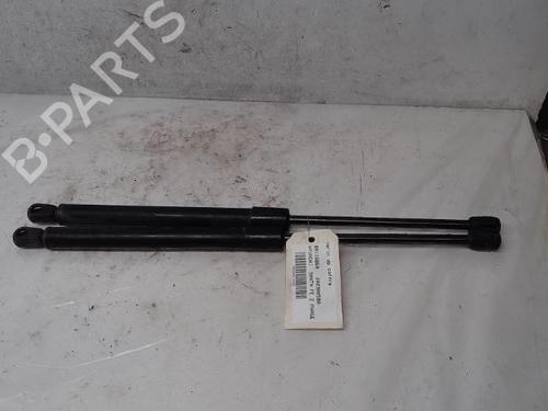 Used Tailgate lift support HYUNDAI SANTA FÉ II (CM) 2.2 CRDi GLS 4x4 (150 hp) 16567778