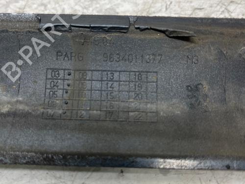 Used Door moulding trim Door moulding trim 36834504 36834504