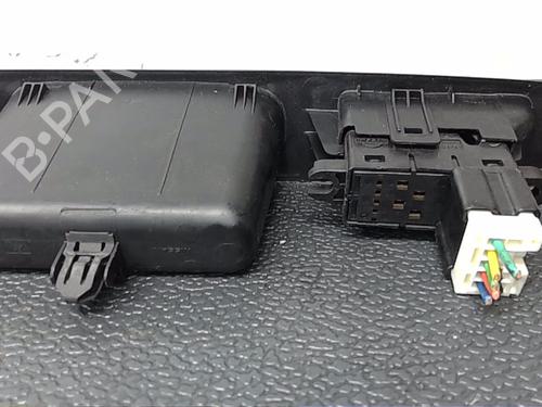Right front window switch NISSAN QASHQAI / QASHQAI +2 I (J10, NJ10, JJ10E) 1.5 dCi | BP23333742I26 