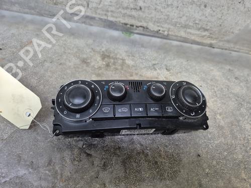 BP30651888I5 main image